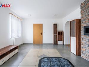 Prodej výrobních prostor, Čelčice, 520 m2