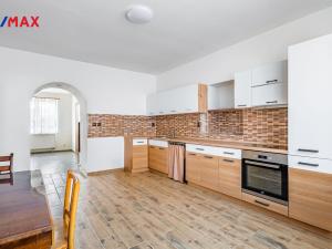 Prodej výrobních prostor, Čelčice, 520 m2