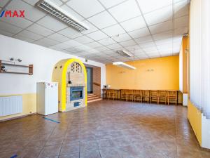 Prodej výrobních prostor, Čelčice, 520 m2