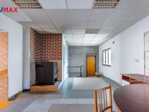 Prodej výrobních prostor, Čelčice, 520 m2