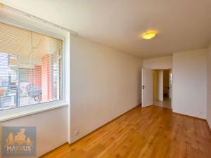Pronájem bytu 2+kk, Praha - Troja, Hnězdenská, 47 m2