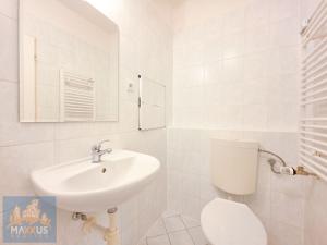 Pronájem bytu 2+kk, Praha - Troja, Hnězdenská, 47 m2