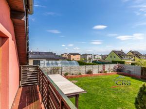 Prodej rodinného domu, Přezletice, Veleňská, 240 m2