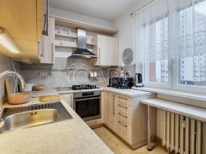 Pronájem bytu 3+1, Praha - Vokovice, Evropská, 73 m2