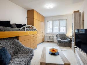 Pronájem bytu 3+1, Praha - Vokovice, Evropská, 73 m2