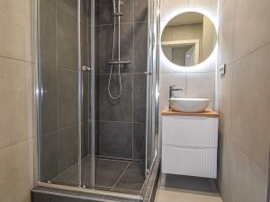 Prodej bytu 2+kk, Karviná, Bratr. Veverkových, 51 m2