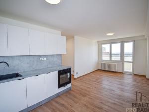 Prodej bytu 2+kk, Karviná, Bratr. Veverkových, 51 m2