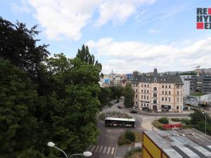 Pronájem bytu 2+1, Liberec - Liberec IV-Perštýn, U Sirotčince, 74 m2
