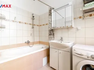 Prodej bytu 3+kk, Karlovy Vary, Jugoslávská, 82 m2