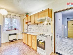 Prodej bytu 1+1, Klášterec nad Ohří - Miřetice u Klášterce nad Ohří, Pražská, 55 m2