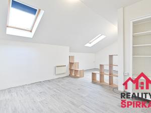 Pronájem bytu 2+1, Moravská Třebová - Předměstí, Nádražní, 73 m2