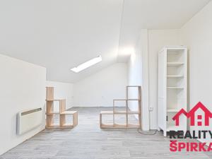 Pronájem bytu 2+1, Moravská Třebová - Předměstí, Nádražní, 73 m2