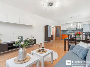 Prodej bytu 3+kk, Praha - Vysočany, Poděbradská, 77 m2