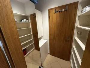 Pronájem bytu 1+kk, Praha - Zličín, Tulešická, 36 m2