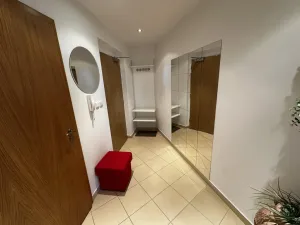 Pronájem bytu 1+kk, Praha - Zličín, Tulešická, 36 m2