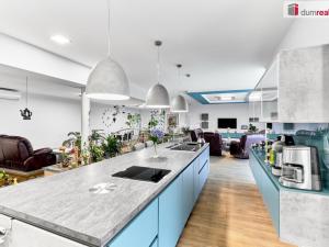 Prodej rodinného domu, Děčín - Děčín XXXIII-Nebočady, Vítězství, 296 m2