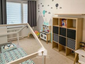 Prodej bytu 3+1, Bohušovice nad Ohří, Zahradní, 69 m2