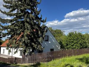 Prodej rodinného domu, Chotiněves - Jištěrpy, 200 m2