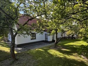 Prodej rodinného domu, Chotiněves - Jištěrpy, 200 m2