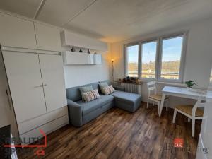 Prodej bytu 1+1, Cheb, Přátelství, 37 m2
