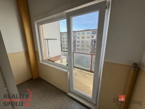 Prodej bytu 1+1, Cheb, Přátelství, 37 m2