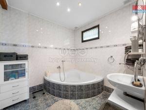 Prodej rodinného domu, Huntířov - Stará Oleška, 240 m2