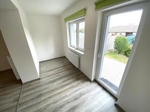 Prodej rodinného domu, Hrušovany u Brna, Masarykova, 110 m2