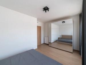Pronájem bytu 2+kk, Praha - Hloubětín, Poděbradská, 62 m2