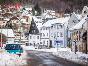 Prodej bytu 2+kk, Svoboda nad Úpou, Nádražní, 36 m2