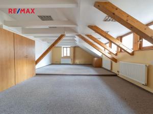 Prodej kanceláře, Šumperk, nám. Míru, 200 m2