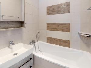 Pronájem bytu 3+kk, Litvínov - Horní Litvínov, Koldům, 64 m2