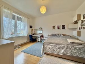 Pronájem bytu 2+1, Krnov - Pod Bezručovým vrchem, B. Němcové, 80 m2
