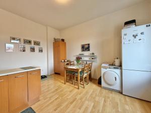 Pronájem bytu 2+1, Krnov - Pod Bezručovým vrchem, B. Němcové, 80 m2