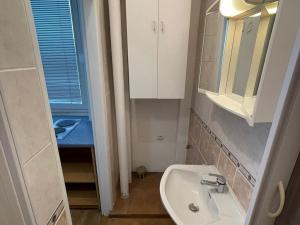 Pronájem bytu 1+kk, Most, Jaroslava Vrchlického, 22 m2