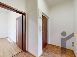 Pronájem bytu 2+kk, Praha - Karlín, Prvního pluku, 41 m2