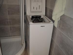 Pronájem bytu 2+kk, Praha - Bohnice, Poznaňská, 43 m2