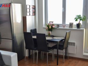 Pronájem bytu 2+kk, Praha - Záběhlice, Jabloňová, 49 m2
