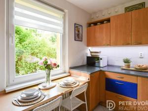Prodej bytu 2+1, Praha - Vysočany, Odlehlá, 51 m2