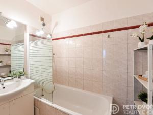 Prodej bytu 2+1, Praha - Vysočany, Odlehlá, 51 m2