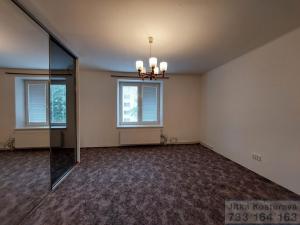 Pronájem bytu 1+1, Krnov - Pod Bezručovým vrchem, Tolstého, 40 m2