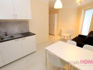 Pronájem bytu 2+kk, Praha - Žižkov, Cimburkova, 46 m2