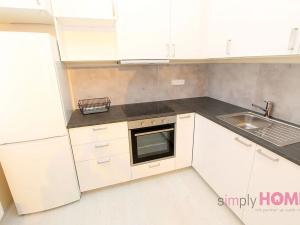 Pronájem bytu 2+kk, Praha - Žižkov, Cimburkova, 46 m2