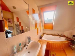 Prodej rodinného domu, Deštná, 135 m2