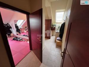 Pronájem obchodního prostoru, Karlovy Vary - Dvory, Chebská, 223 m2