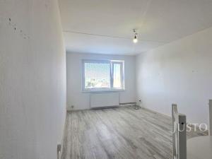 Pronájem bytu 2+1, Dobev - Stará Dobev, 80 m2