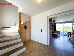 Prodej rodinného domu, Chaloupky, 154 m2