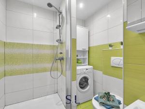 Prodej bytu 3+1, Děčín, Jezdecká, 71 m2