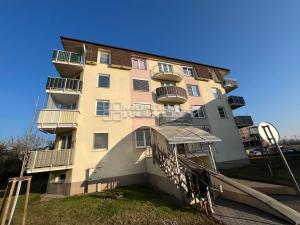Pronájem bytu 1+kk, Olomouc, Topolová, 30 m2