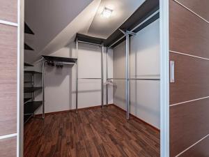Prodej rodinného domu, Praha - Dolní Měcholupy, Ke Stinkovskému rybníku, 328 m2