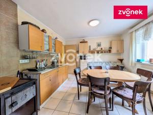 Prodej rodinného domu, Velké Karlovice, 200 m2